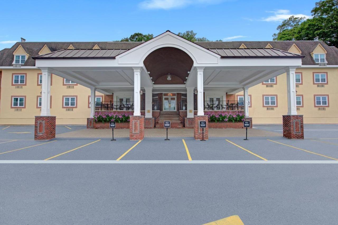 Hotel The Roslyn, Tapestry Collection By Hilton Extérieur photo