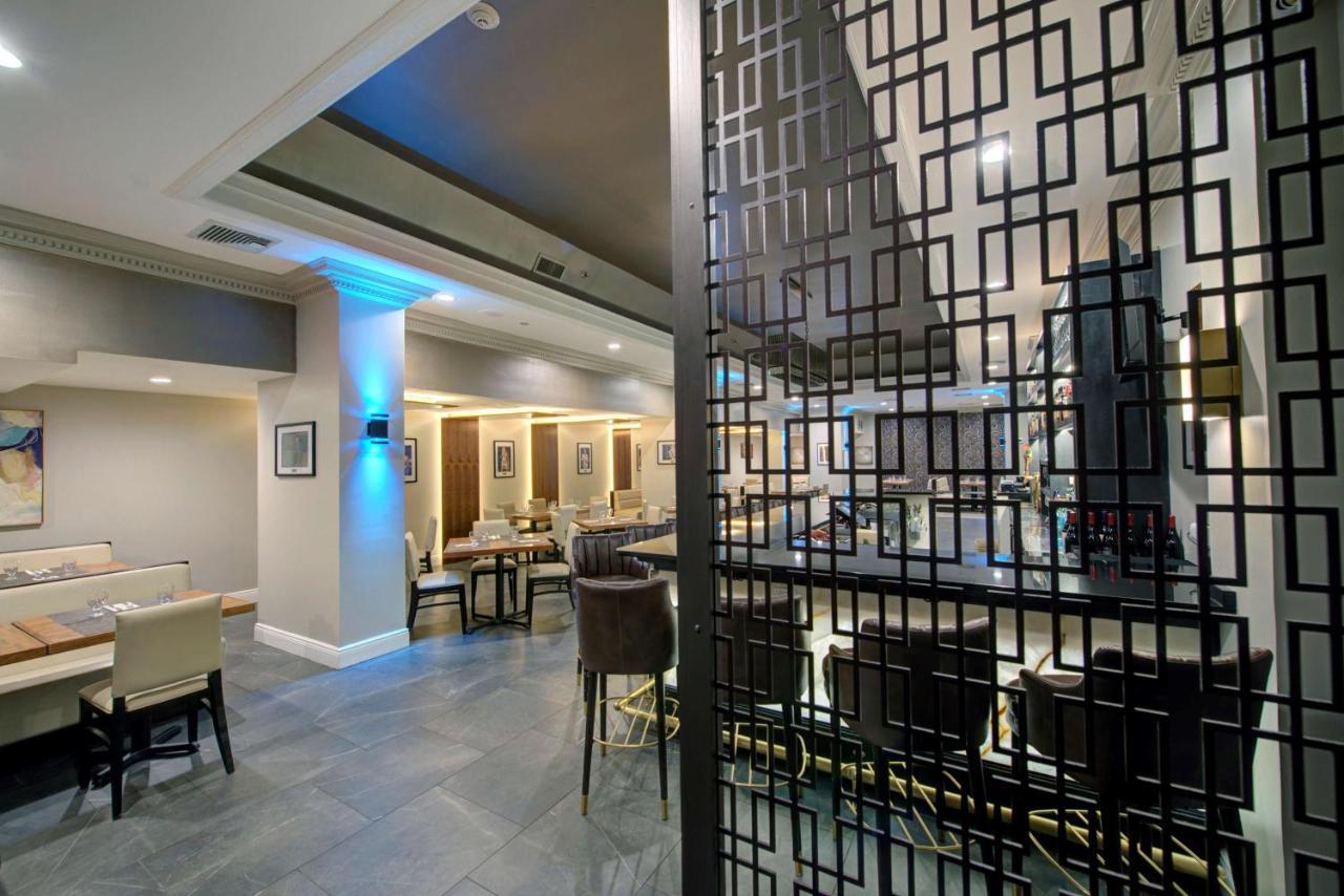 Hotel The Roslyn, Tapestry Collection By Hilton Extérieur photo