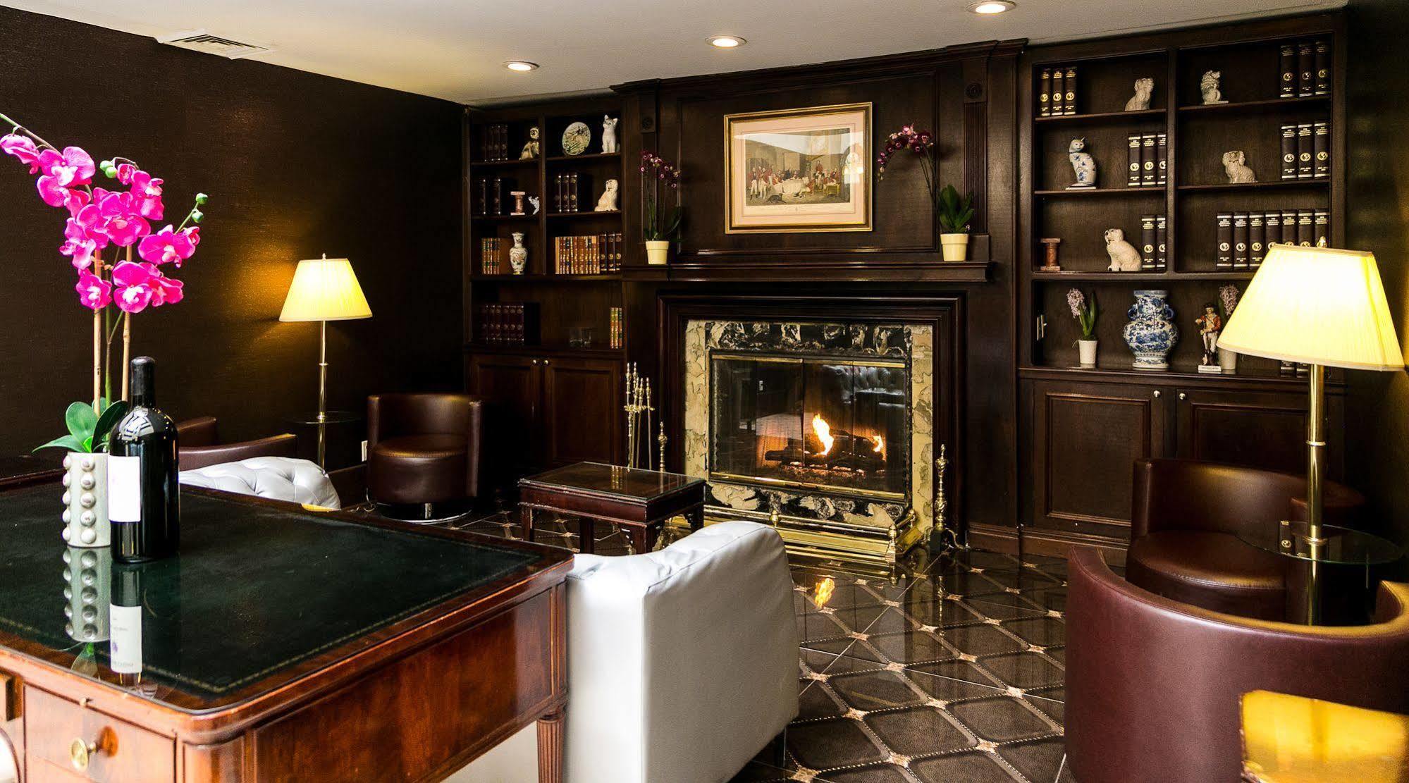 Hotel The Roslyn, Tapestry Collection By Hilton Extérieur photo